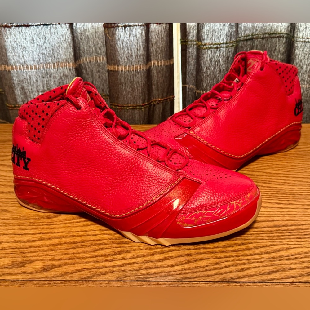 Jordan 23 Chicago (811645-650)
(New - Box Missing Lid) (Sz.14)